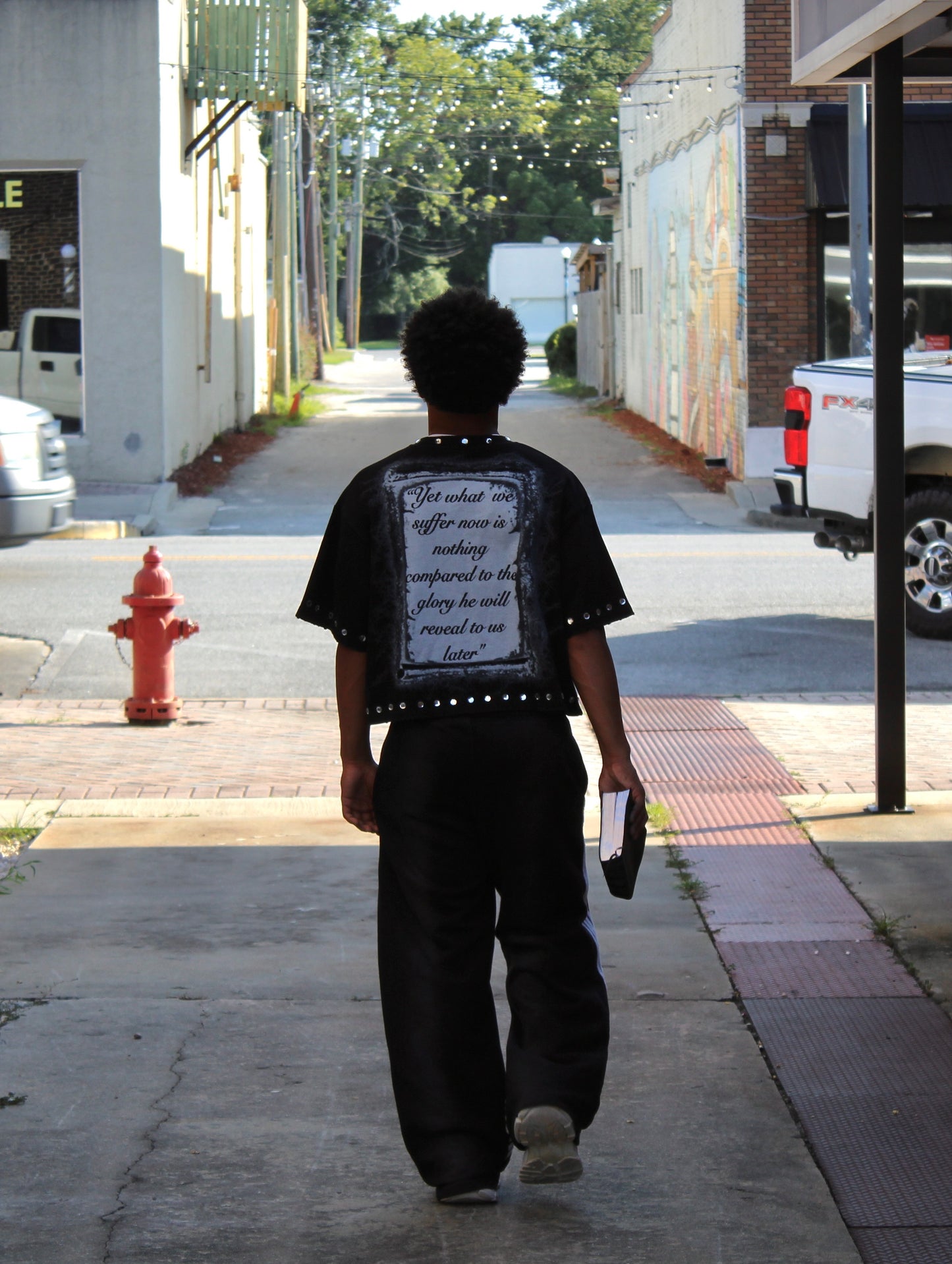 “Romans 8:18” Tee